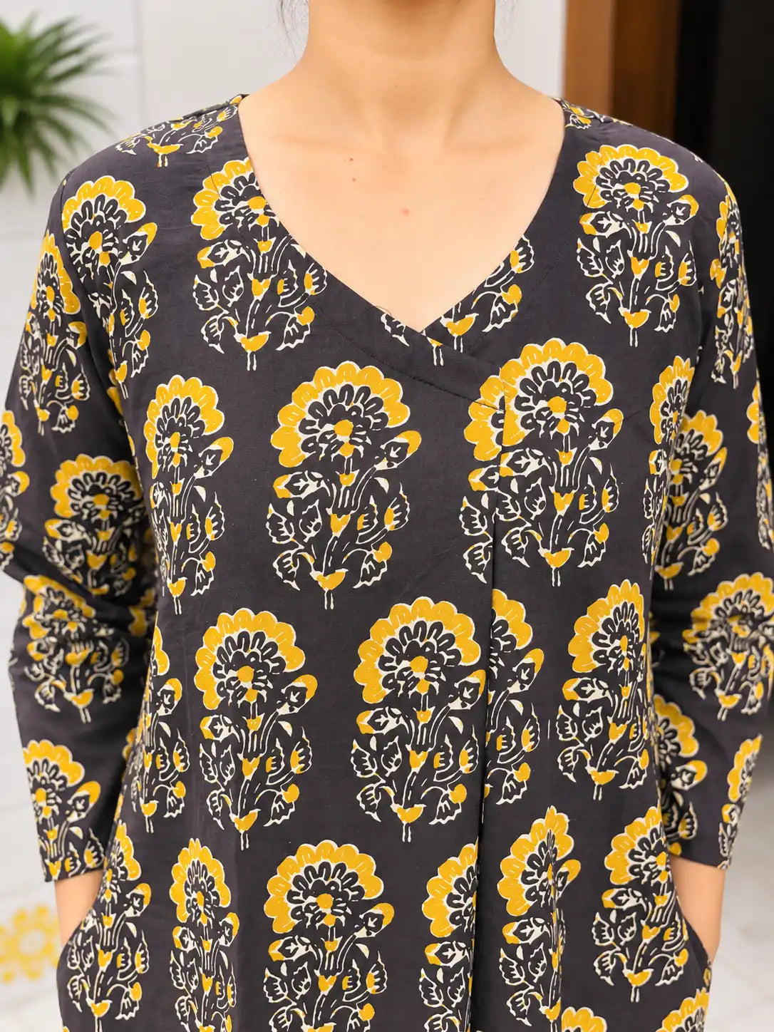 Black Mustard Yellow Mughal Buta Cotton Handblock Straight Kurta