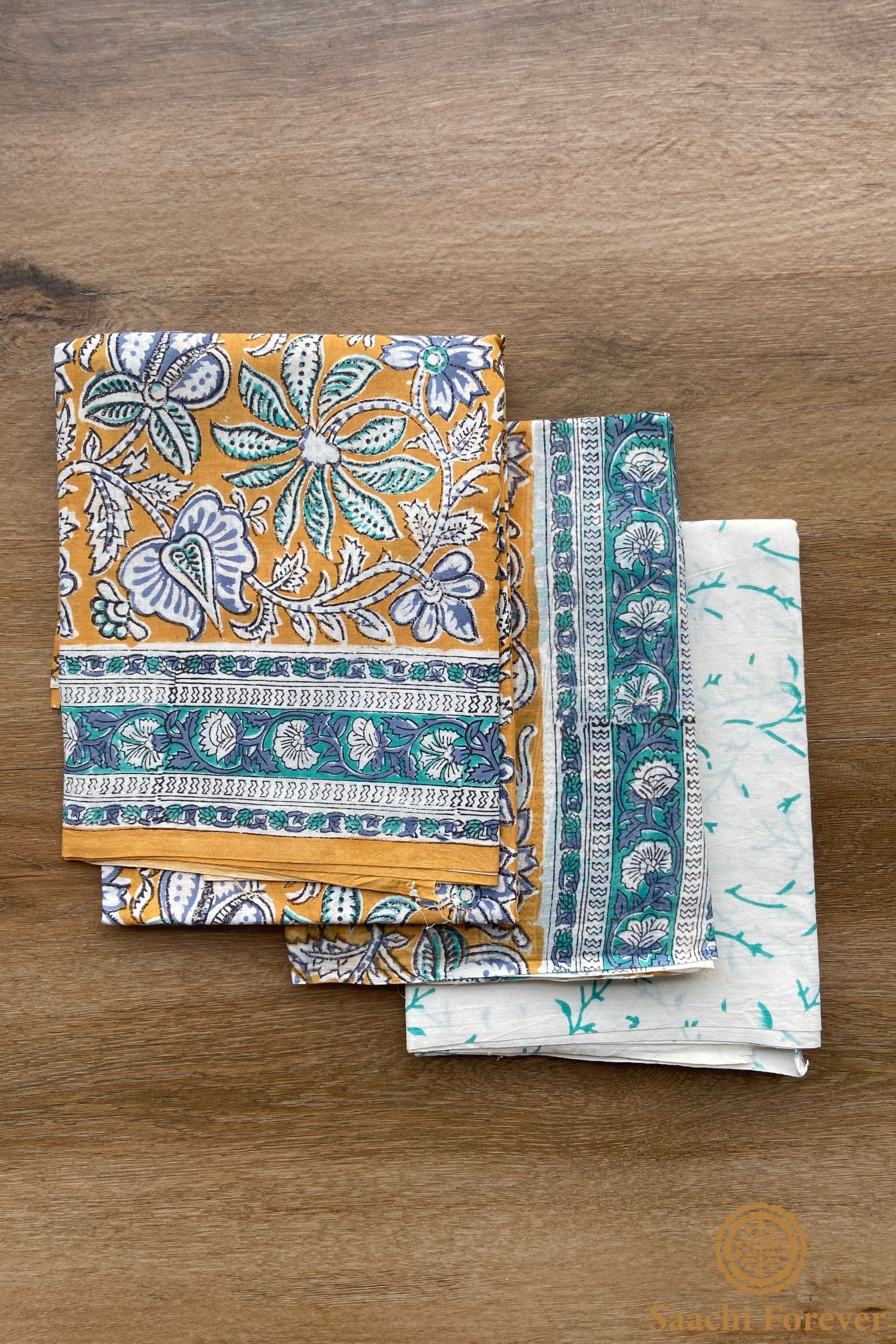 Mul Cotton Block Printed Unstitched Suit Set – 3 Piece