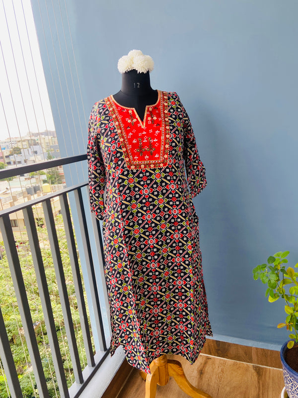 Ikat Black & Red Rayon Cotton Thread Work suit - 3 Piece