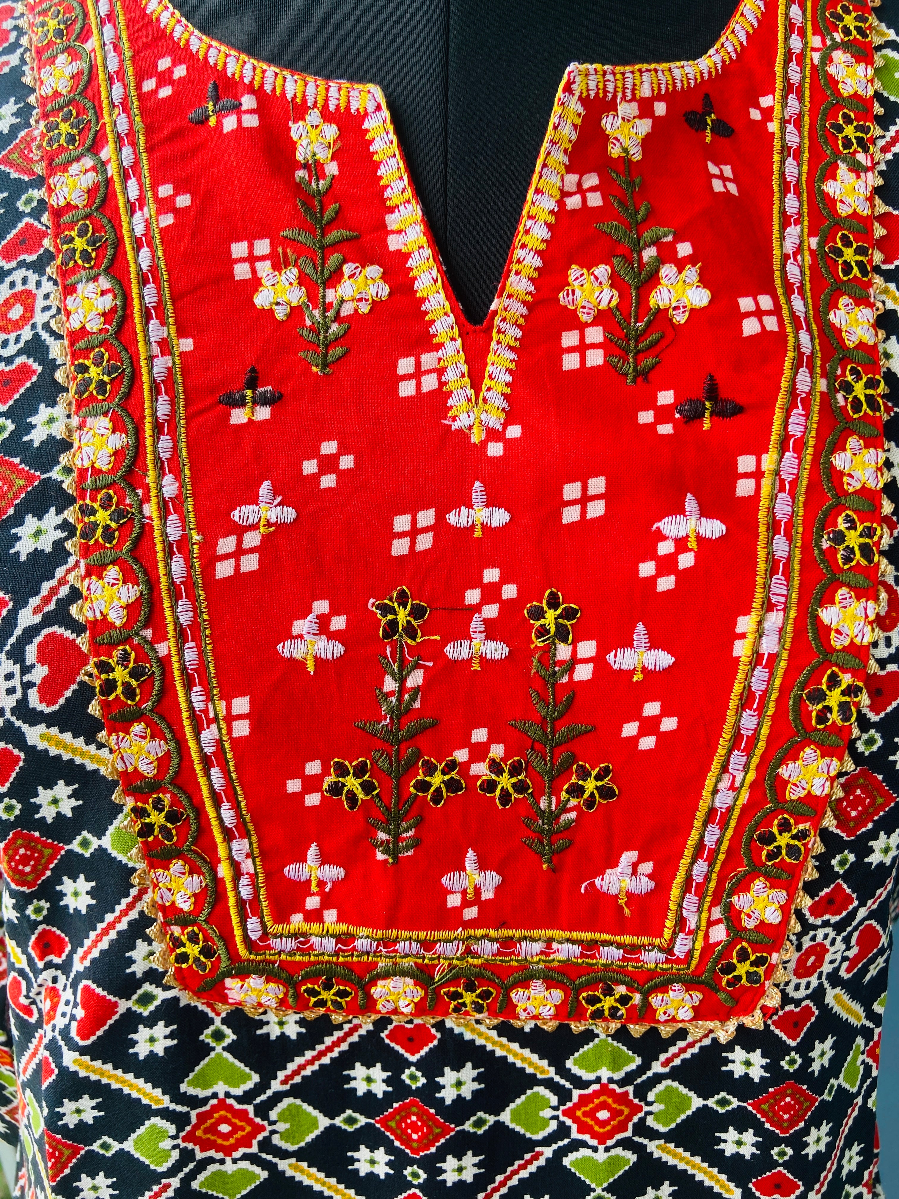Ikat Black & Red Rayon Cotton Thread Work suit - 3 Piece