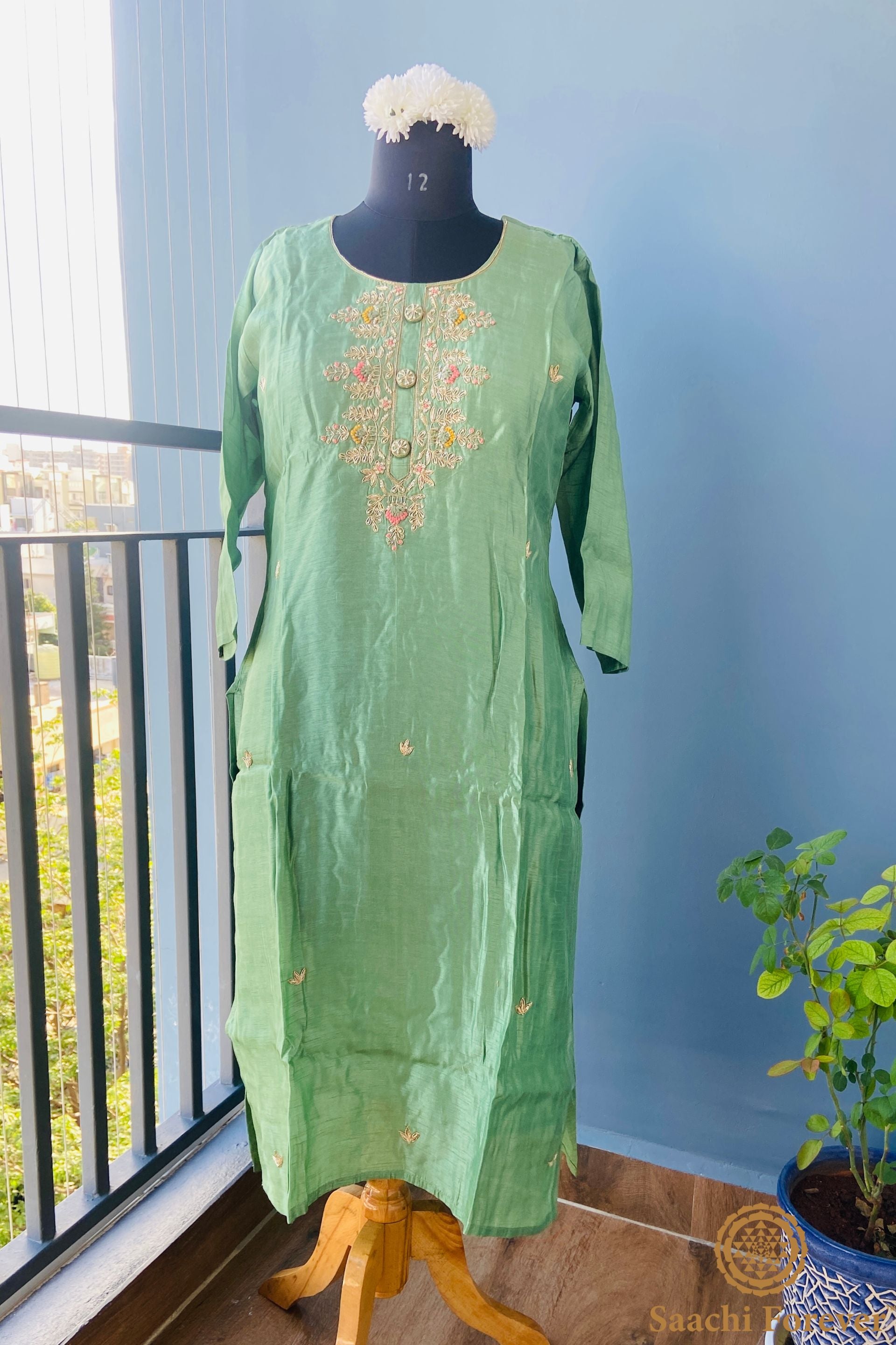 Sea Green Dola Silk Hand Zardosi Suit Set - 3 Piece