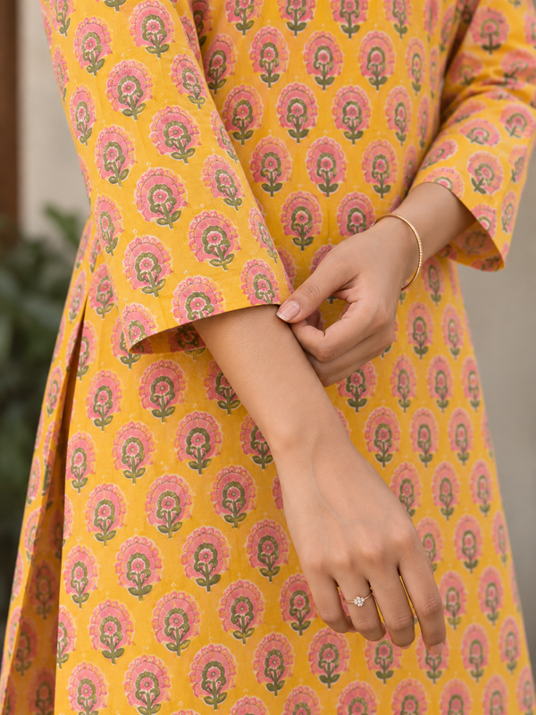 Yellow Bagru HandBlock Printed Straight Cut Kurta With Lining