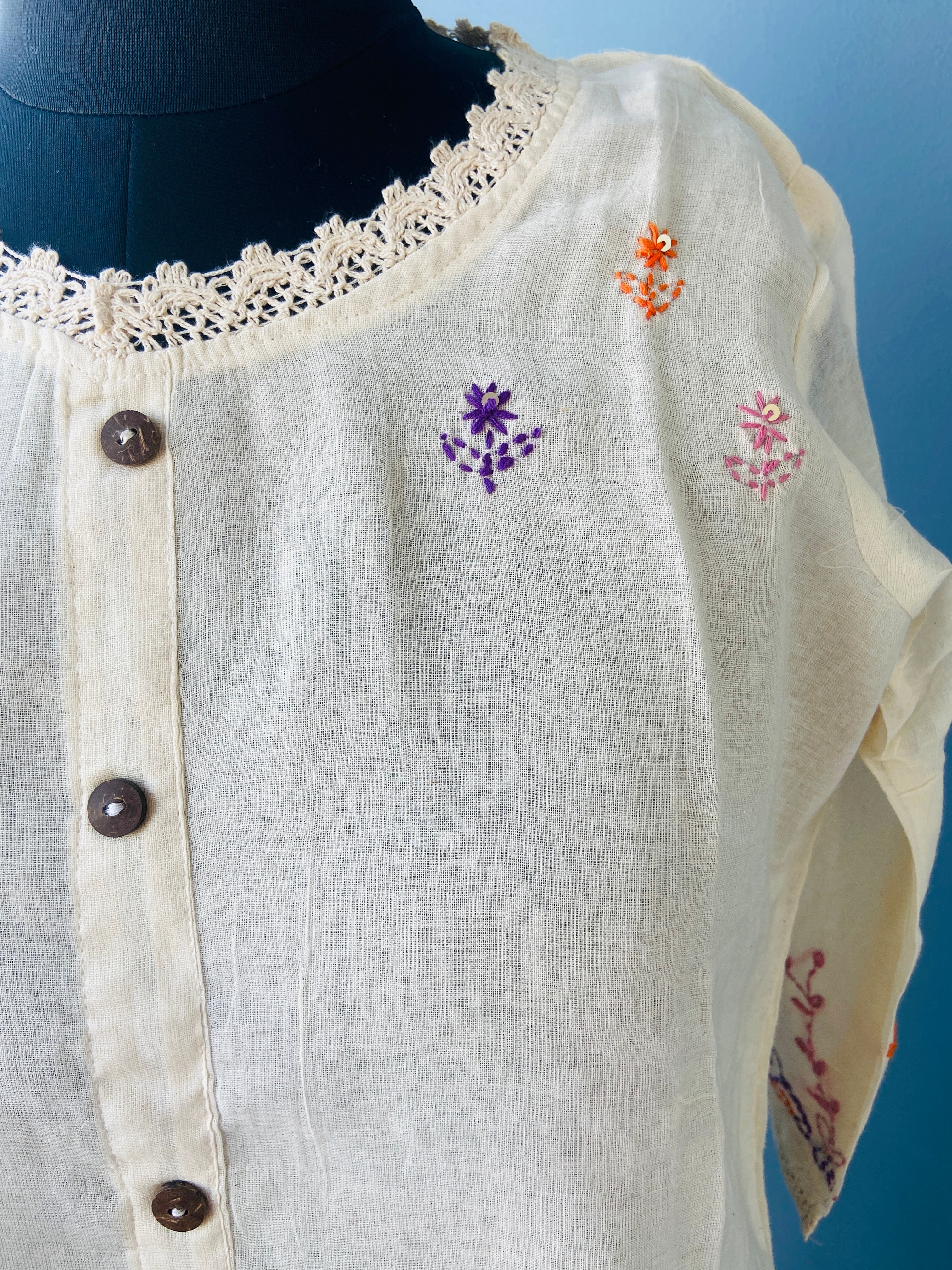 Cream Shade Mul Cotton Hand Katha Co-ord set - 2 Piece